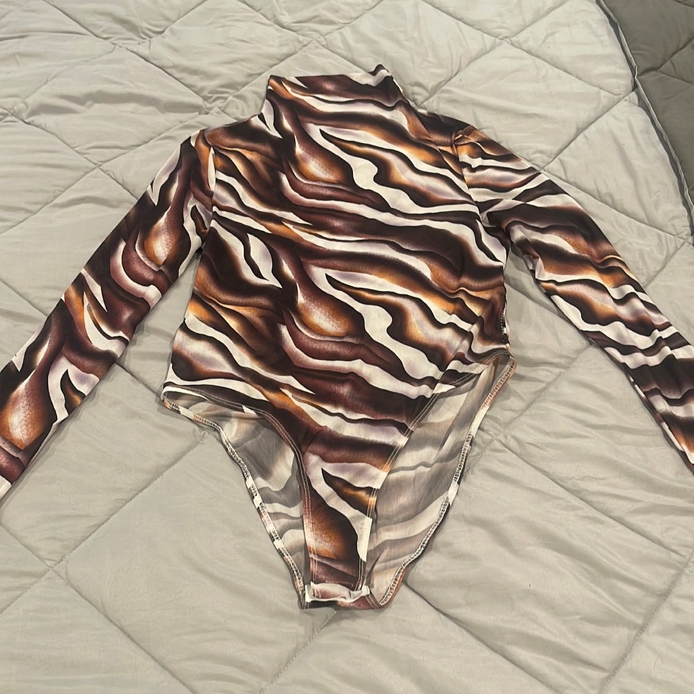 Marble Print Mock Neck Mesh Bodysuit